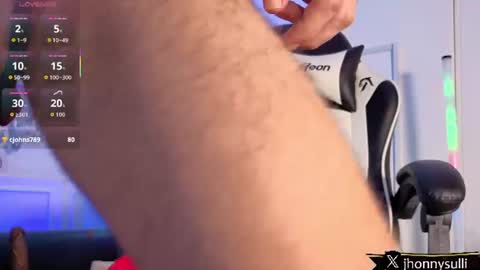 jhonny and friend online show from July 1, 4:04 pm