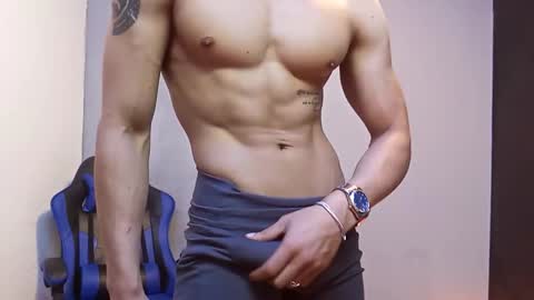 jhonny_thes28 online show from February 25, 12:58 am
