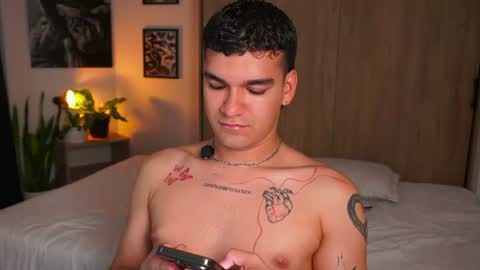 Jhonny  online show from July 27, 11:46 pm