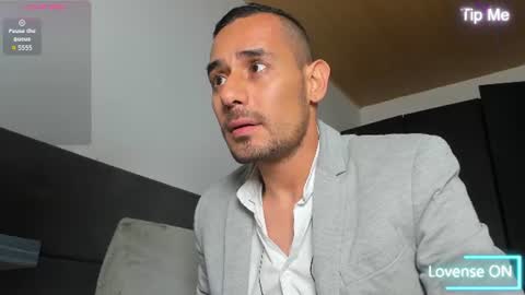 Jhony Alzate online show from July 15, 2:50 am