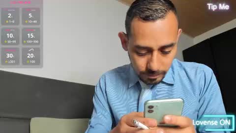 Jhony Alzate online show from June 23, 3:25 am