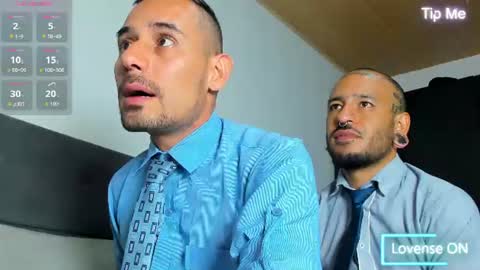 Jhony Alzate online show from June 14, 1:05 am