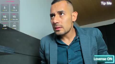 Jhony Alzate online show from August 2, 2:02 am