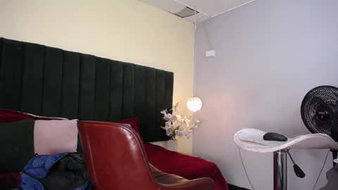 jhos online show from February 18, 2:50 pm