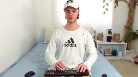 Jhuan Nhez online show from June 25, 3:17 pm