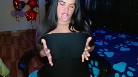 Jhulia online show from February 27, 8:20 pm