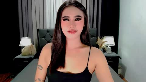 julie online show from March 31, 10:43 pm