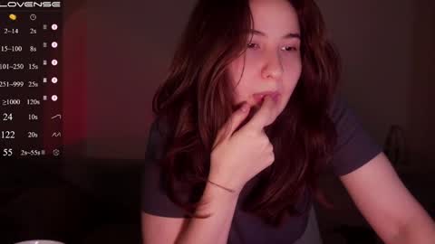 jia_lisaa online show from April 28, 8:40 am