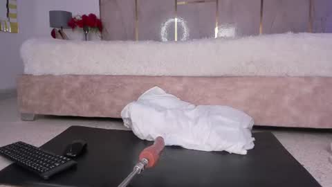 Jiggly online show from June 27, 6:41 am