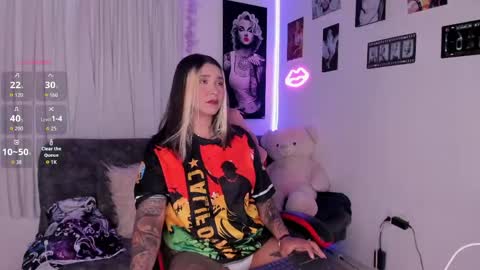 Jill Hardener online show from May 12, 9:35 pm