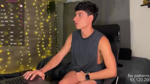 jim_dancer online show from December 21, 8:26 pm