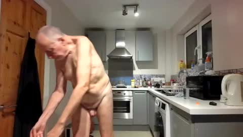 Jim Redgewell online show from November 2, 6:30 pm