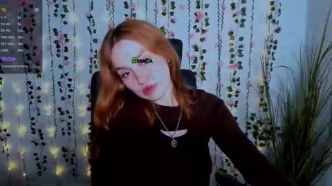 jina_toys online show from September 9, 7:36 pm