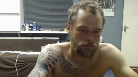 JamesJan van Rebel online show from December 3, 3:07 am