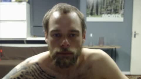 JamesJan van Rebel online show from November 4, 2:46 am