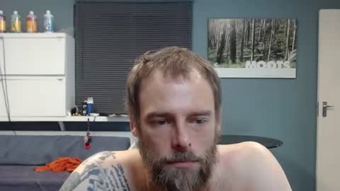 JamesJan van Rebel online show from January 8, 3:12 am