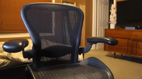 jjjjjfive online show from December 3, 2:45 am