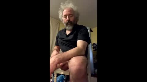 jjschade online show from February 7, 9:23 am