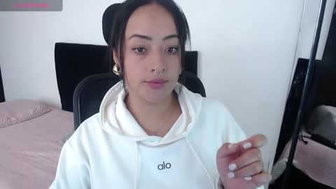 Julieta online show from September 28, 2:26 pm