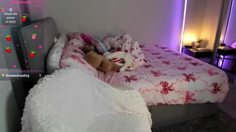 Juliette Rose online show from March 5, 6:11 am