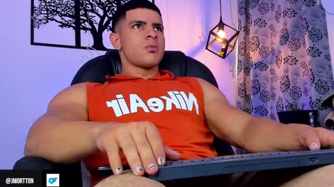 IGJmortton online show from March 8, 11:48 am