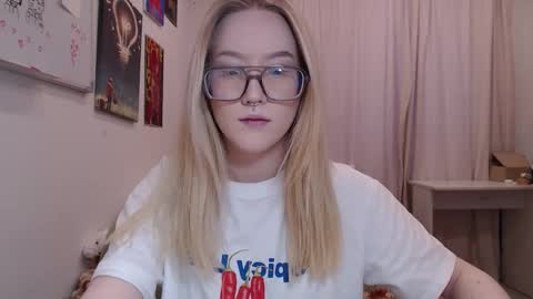 joan_kiss online show from February 14, 12:19 pm