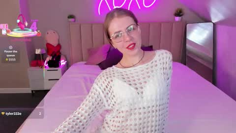 joann_shermann online show from March 11, 2:03 am