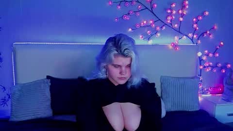 Joann online show from December 1, 10:08 pm