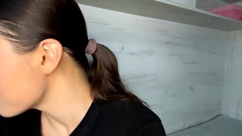Mila online show from July 4, 1:15 pm