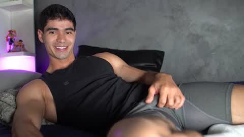 joe_steel1 online show from July 20, 11:50 pm