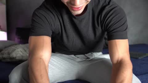 joe_steel1 online show from July 29, 11:38 pm
