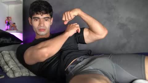 joe_steel1 online show from July 14, 12:25 am