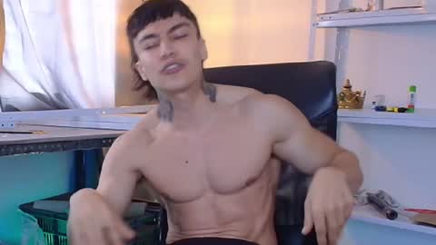 joeh_jonas online show from October 13, 4:53 pm