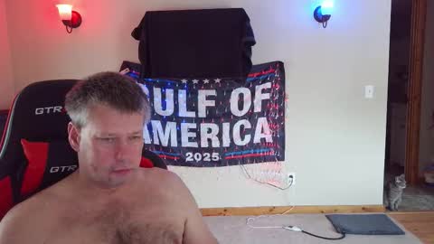 joejoe__ online show from February 17, 3:11 pm