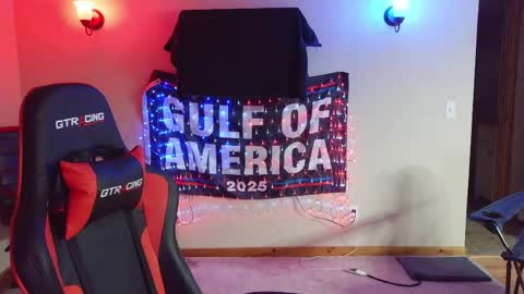 joejoe__ online show from May 11, 8:10 am
