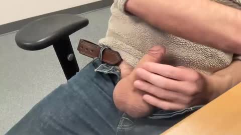 Joseph online show from December 5, 6:49 pm