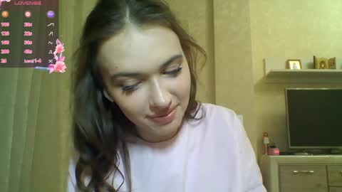 Jennifer online show from April 29, 9:08 pm