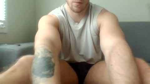 joeybanan online show from March 7, 10:02 am