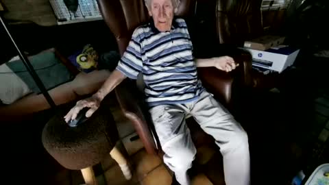 johan7 heet online show from July 3, 7:51 pm