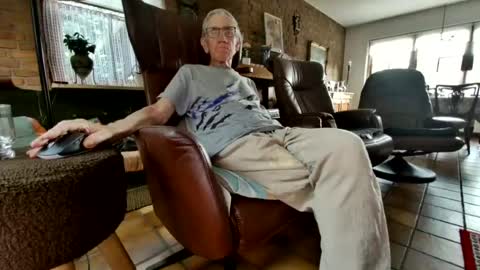 johan7 heet online show from July 1, 5:43 pm