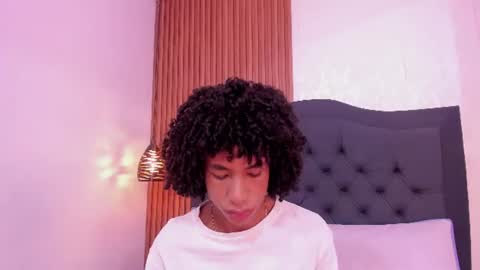 Johan  online show from June 20, 11:49 am