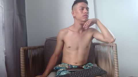 johan online show from July 11, 1:36 pm