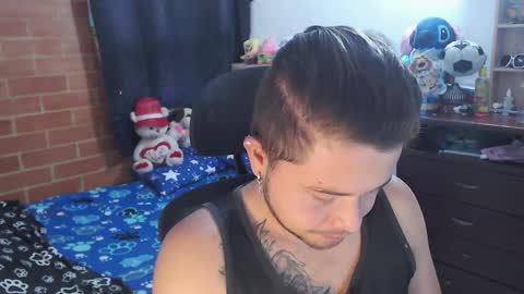 JOHAN independient model online show from March 13, 2:20 pm