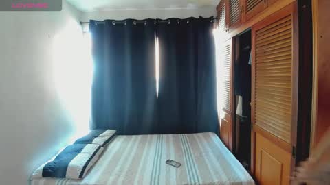 King -    online show from February 12, 7:39 pm