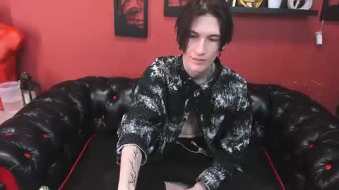 john__strong online show from June 13, 3:33 pm