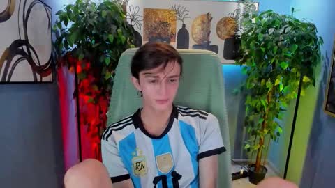 John online show from December 17, 1:07 pm