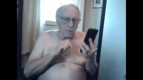 johnjohn6226 online show from February 3, 1:48 pm