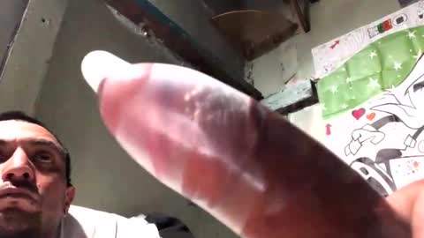 johnjonnnn28 online show from January 28, 7:11 am