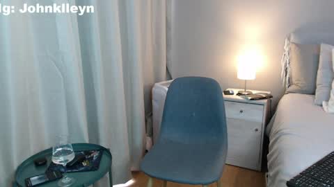john online show from April 27, 7:22 pm