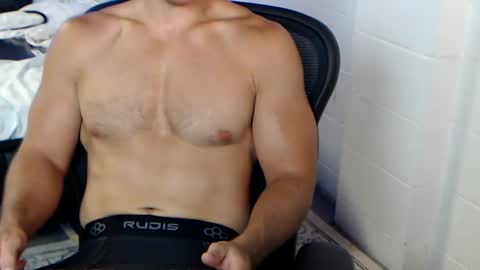 Johnnie Redd online show from July 28, 3:32 pm